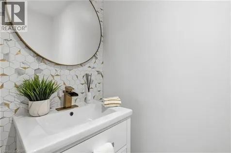 199 Hunter Street West Hamilton ON L8P 1R7
