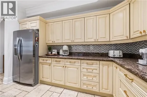 199 Hunter Street West Hamilton ON L8P 1R7