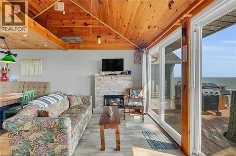 803 Sandy Bay Road Dunnville ON N1A 2W6