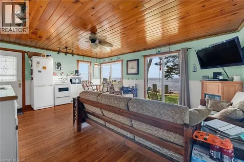 803 Sandy Bay Road Dunnville ON N1A 2W6