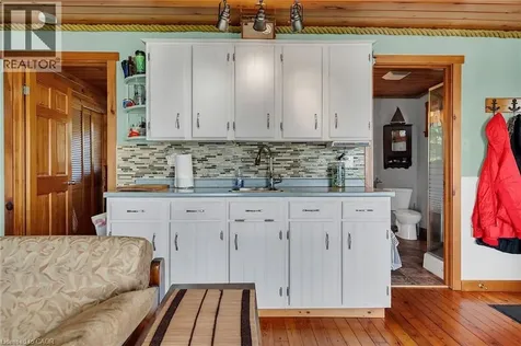 803 Sandy Bay Road Dunnville ON N1A 2W6