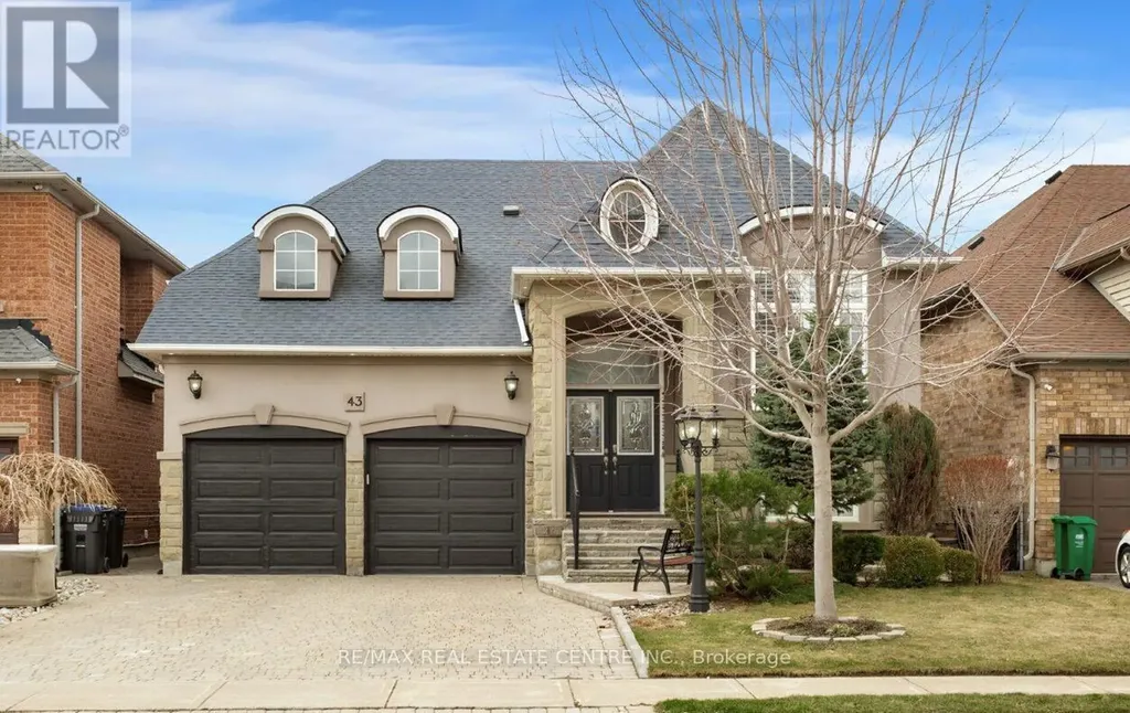 43 Donherb Crescent Caledon ON L7C 1E4