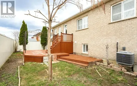 43 Donherb Crescent Caledon ON L7C 1E4