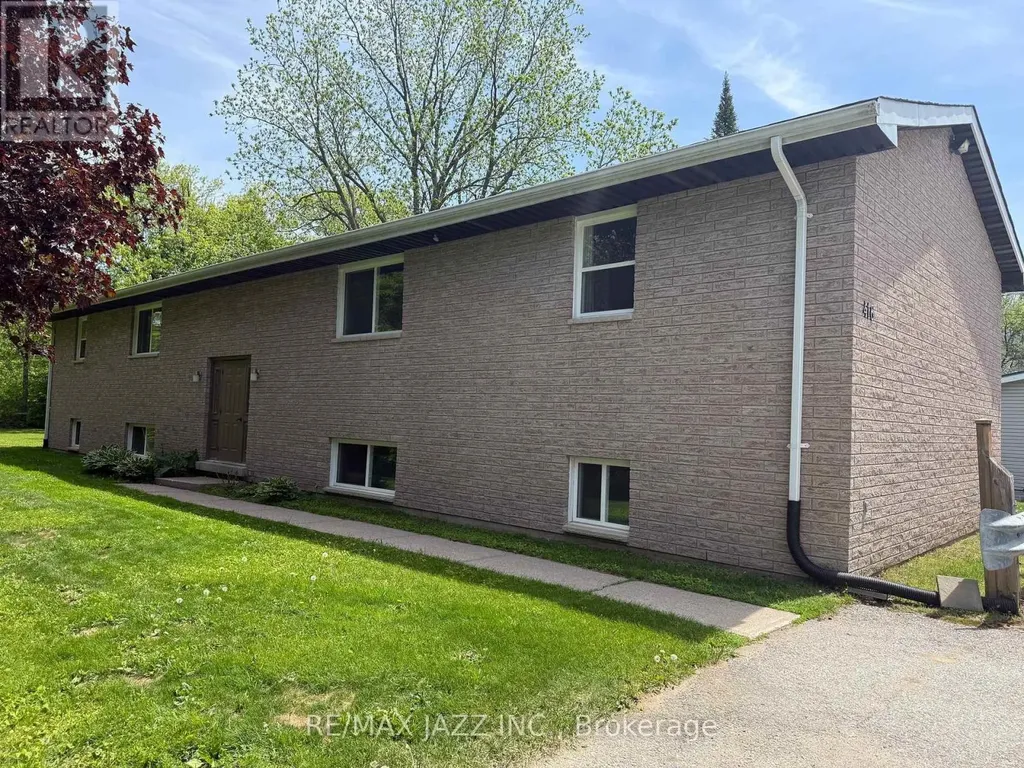 416 Gill Street Orillia ON L3V 4K6