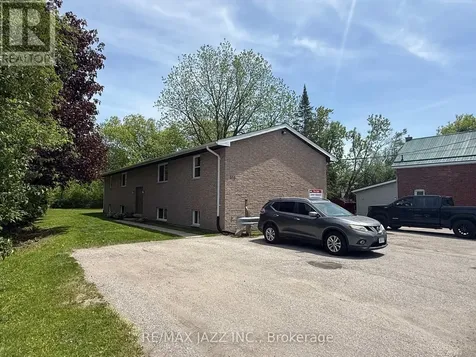 416 Gill Street Orillia ON L3V 4K6