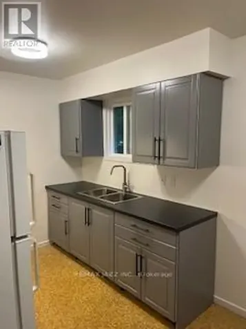 416 Gill Street Orillia ON L3V 4K6