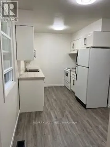 416 Gill Street Orillia ON L3V 4K6