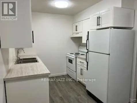 416 Gill Street Orillia ON L3V 4K6