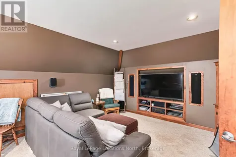 63 Broadview Street Collingwood ON L9Y 0X2