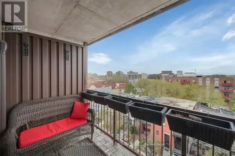 222 Guigues Avenue Ottawa ON K1N 5J2