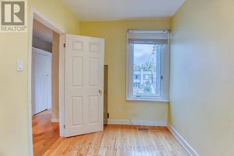 87 Guigues Avenue Ottawa ON K1N 5H8