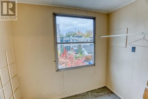 87 Guigues Avenue Ottawa ON K1N 5H8