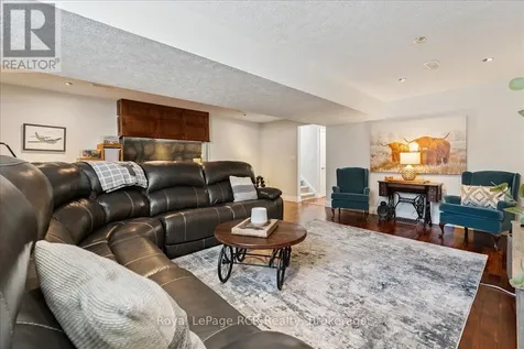 1807 8th Avenue West Owen Sound ON N4K 0A7