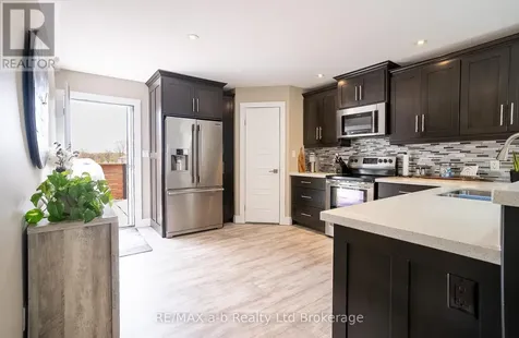 136 Maple Lane Tillsonburg ON N4G 2Y9
