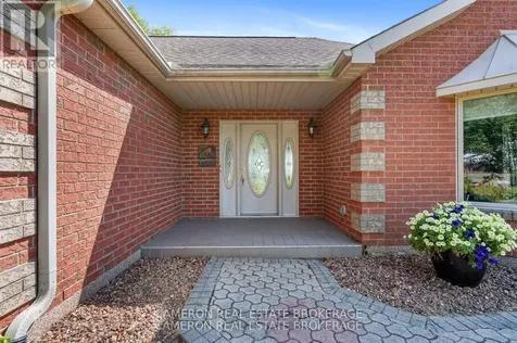 6239 59th Avenue South Glengarry ON K0C 1N0
