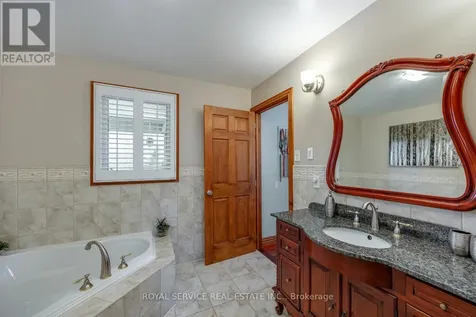 821 Kimberly Drive Selwyn ON K0L 1T0