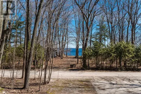 194 Sawlog Point Road Tiny ON L9M 0B1