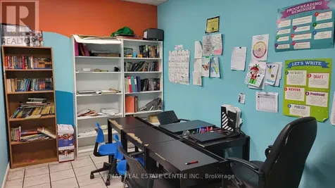 3020 Dougall Avenue Windsor ON N9E 1A4