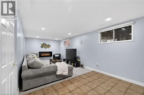 73 Avondale Street Brantford ON N3S 4M1