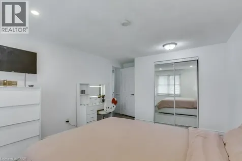 55 Wentworth Court London ON N6J 3W5