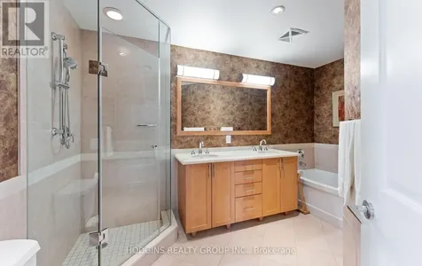 1055 Southdown Road Mississauga (clarkson) ON L5J 0A3
