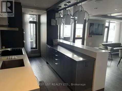 118 Holmwood Avenue Ottawa ON K1S 5J5