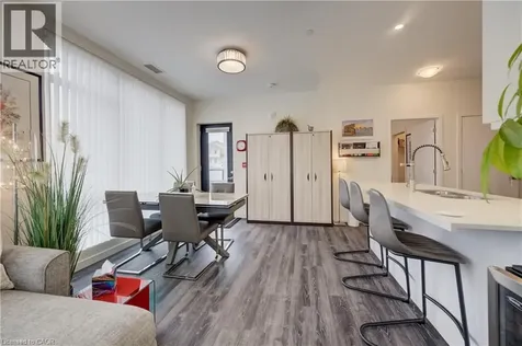 690 King Street West Kitchener ON N2G 0B9