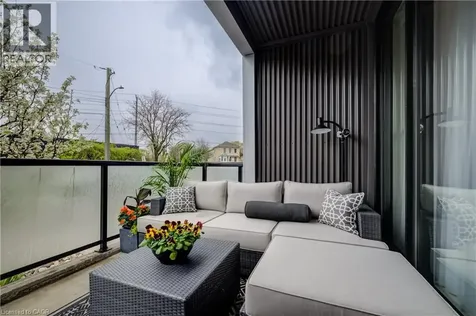690 King Street West Kitchener ON N2G 0B9