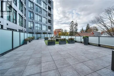 690 King Street West Kitchener ON N2G 0B9