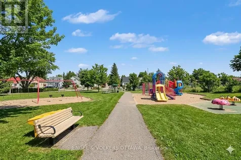 300 Meilleur Private Ottawa ON K1L 0A2