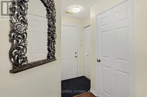 300 Meilleur Private Ottawa ON K1L 0A2