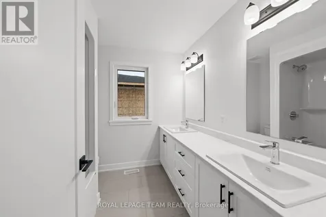 1169 Moore Street Brockville ON K6V 0H1