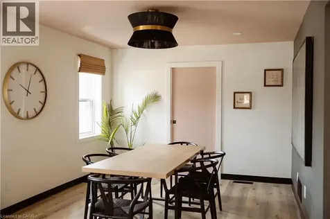 134 London Street South Hamilton ON L8K 2G5