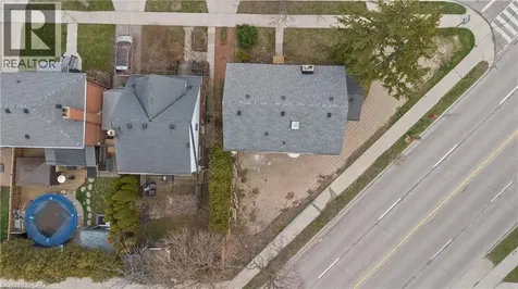 134 London Street South Hamilton ON L8K 2G5