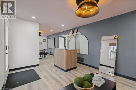 134 London Street South Hamilton ON L8K 2G5
