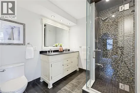 3083 Lakeshore Road Burlington ON L7N 1A3