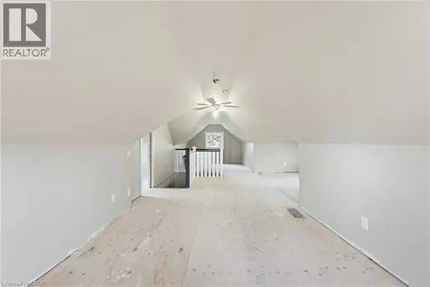 3083 Lakeshore Road Burlington ON L7N 1A3