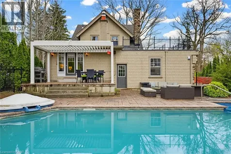 3083 Lakeshore Road Burlington ON L7N 1A3
