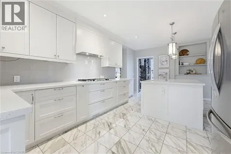 3083 Lakeshore Road Burlington ON L7N 1A3