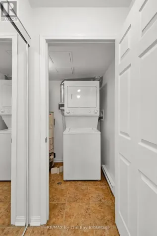16 Westbury Road Wasaga Beach ON L9Z 0B8