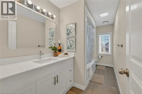 100 Garinger Crescent Binbrook ON L0R 1C0