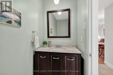 1389 Palmerston Drive Ottawa ON K1J 8N9