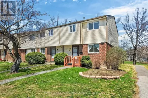 1389 Palmerston Drive Ottawa ON K1J 8N9