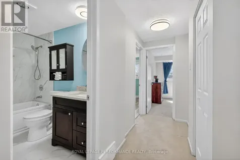 1389 Palmerston Drive Ottawa ON K1J 8N9