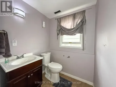 1508 Len Avenue Sarnia ON N7S 3N1