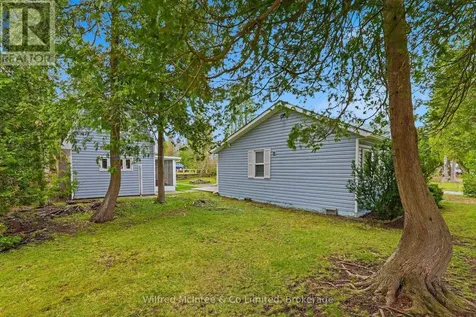 23 Fenton Drive Saugeen Shores ON N0H 2C6
