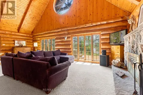 12 Scugog Lane Northern Bruce Peninsula ON N0H 2R0