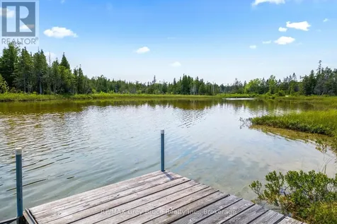 12 Scugog Lane Northern Bruce Peninsula ON N0H 2R0