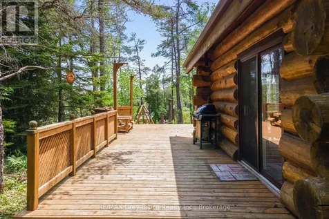 12 Scugog Lane Northern Bruce Peninsula ON N0H 2R0