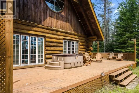 12 Scugog Lane Northern Bruce Peninsula ON N0H 2R0